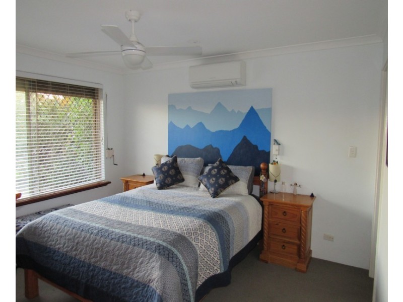 2 Brighton Close, Warnbro WA 6169