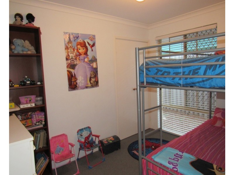 2 Brighton Close, Warnbro WA 6169