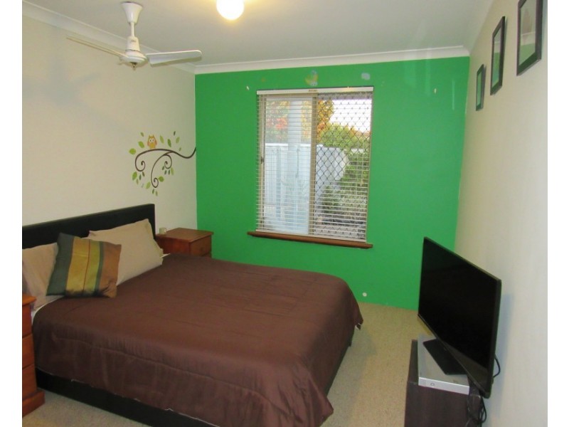 2 Brighton Close, Warnbro WA 6169