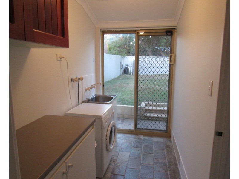 2 Brighton Close, Warnbro WA 6169