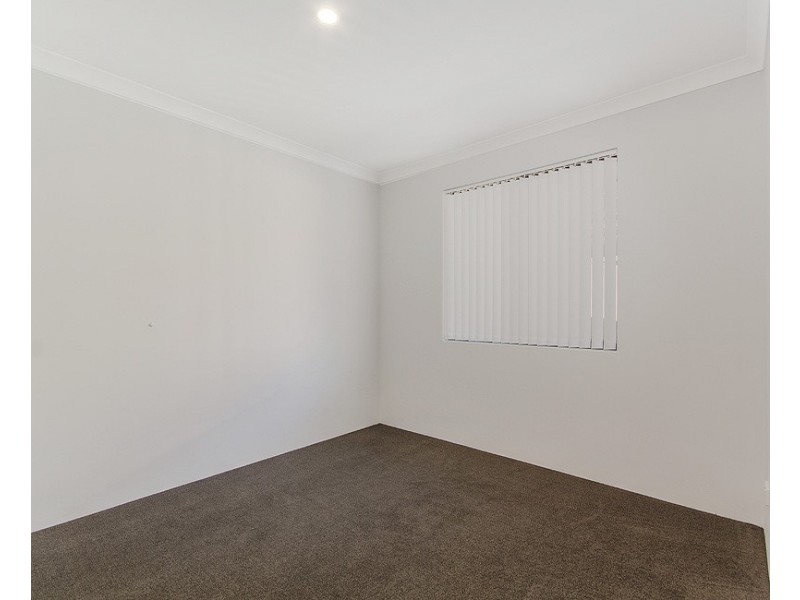 8 Newfound Street, Secret Harbour WA 6173