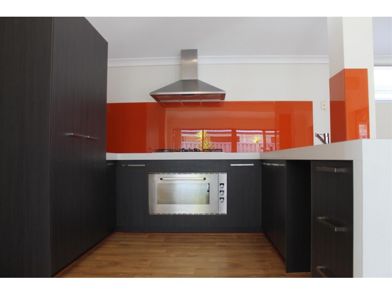 4 Rhapsody Close, Shoalwater WA 6169