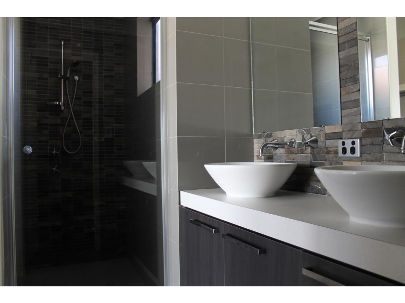 4 Rhapsody Close, Shoalwater WA 6169