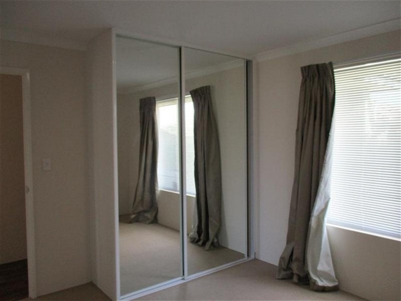 30 Kalli Street, Golden Bay WA 6174