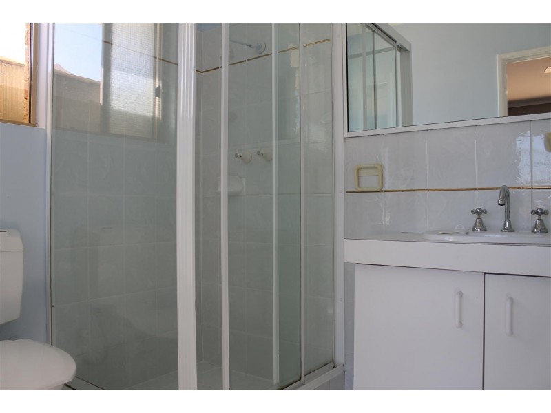 4 Bideford Street, Warnbro WA 6169