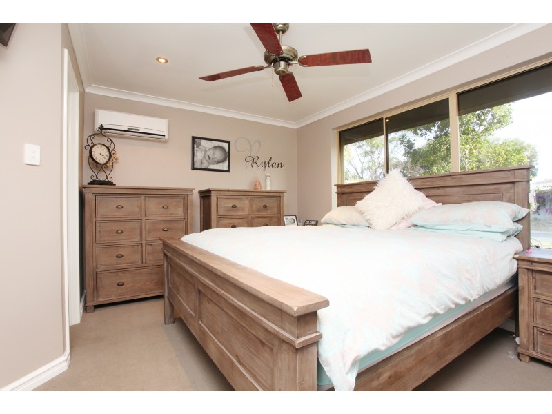 4 Meridian Mews, Waikiki WA 6169