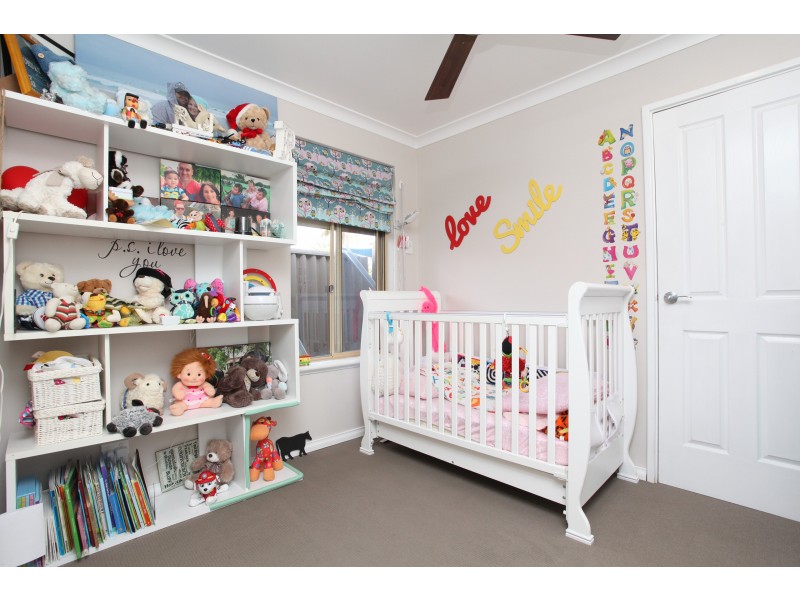 4 Meridian Mews, Waikiki WA 6169