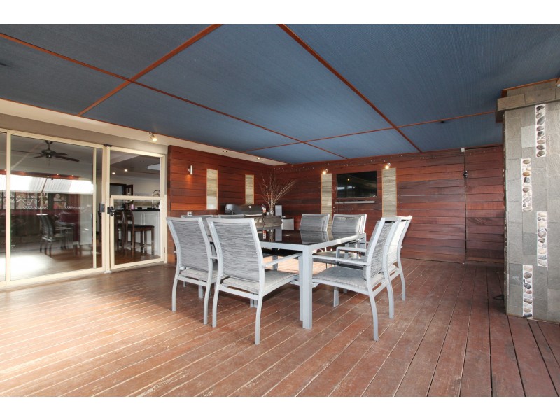 4 Meridian Mews, Waikiki WA 6169