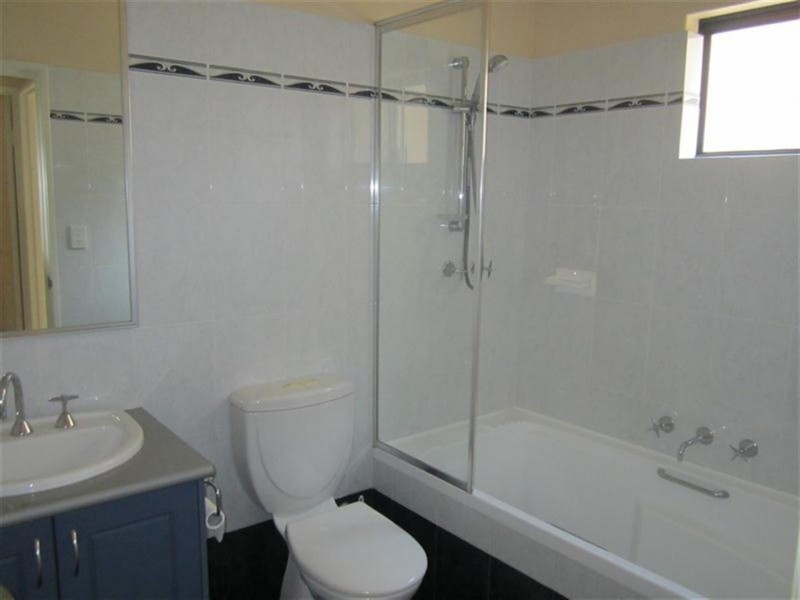 4/7 Victoria Street, Rockingham WA 6168