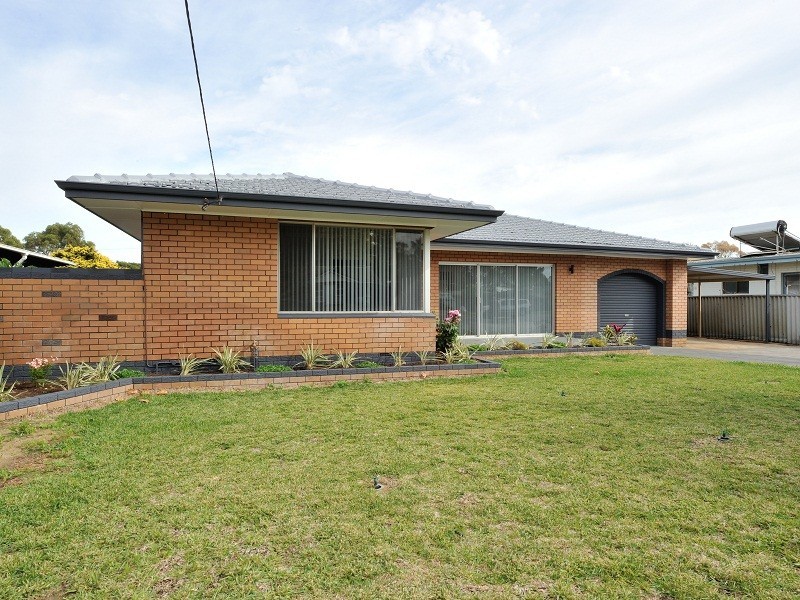 17 Hydra Close, Rockingham WA 6168