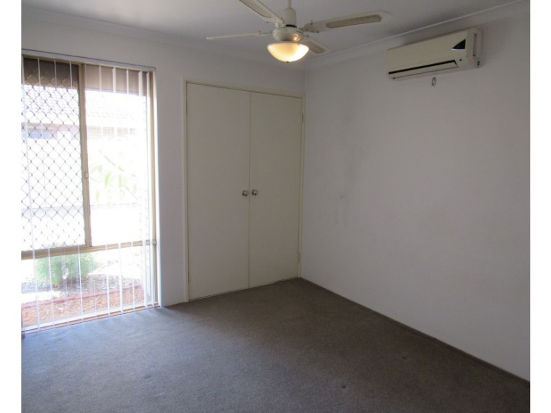 17/98 Simpson Avenue, Rockingham WA 6168