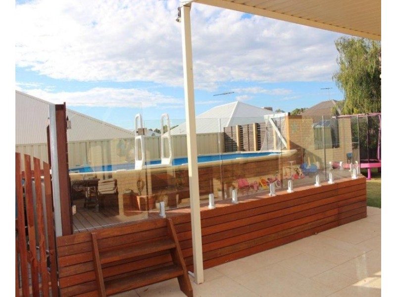 9 Sorrento Turn, Secret Harbour WA 6173