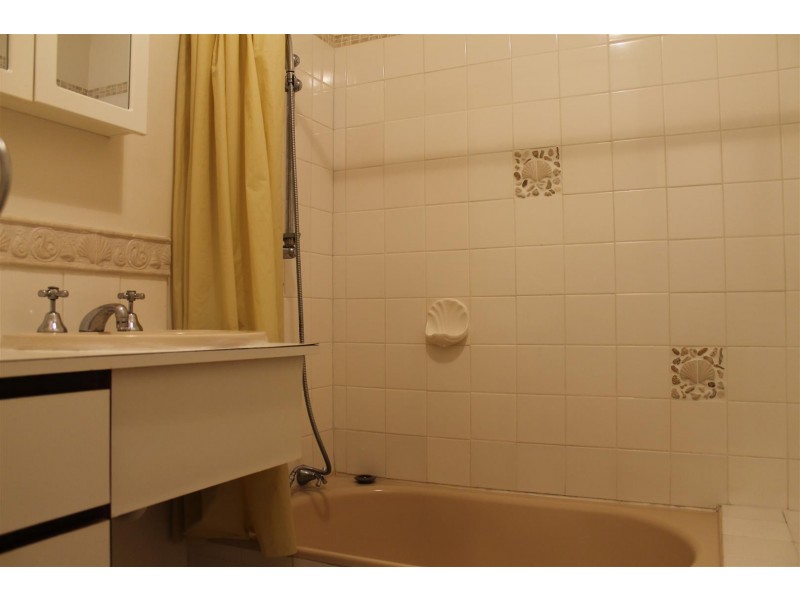 25/4 Minchinson Street, Shoalwater WA 6169