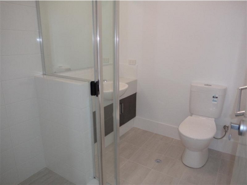 6/11 Vaux Street, Rockingham WA 6168