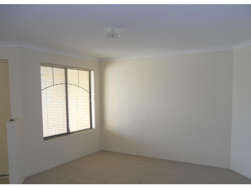 22 Windermere Way, Waikiki WA 6169