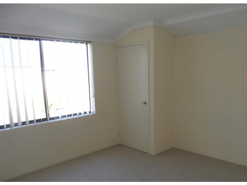 22 Windermere Way, Waikiki WA 6169