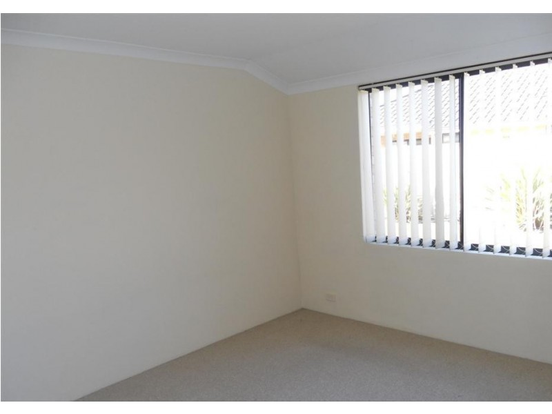 22 Windermere Way, Waikiki WA 6169