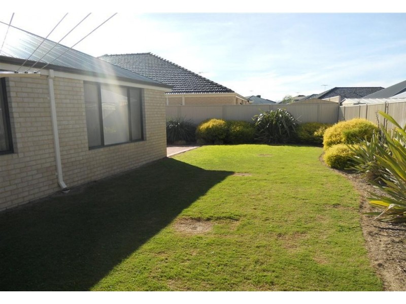 22 Windermere Way, Waikiki WA 6169