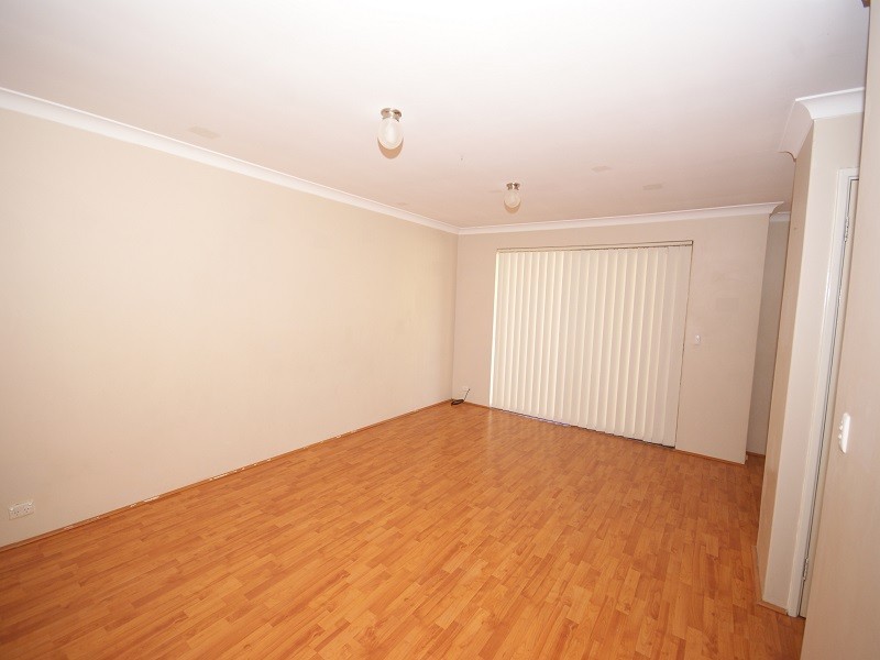 7/3 Merope Close, Rockingham WA 6168