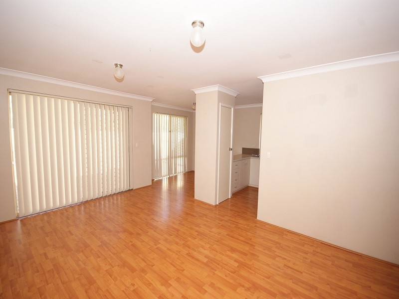 7/3 Merope Close, Rockingham WA 6168