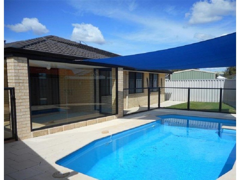 5 Uist Court, Port Kennedy WA 6172