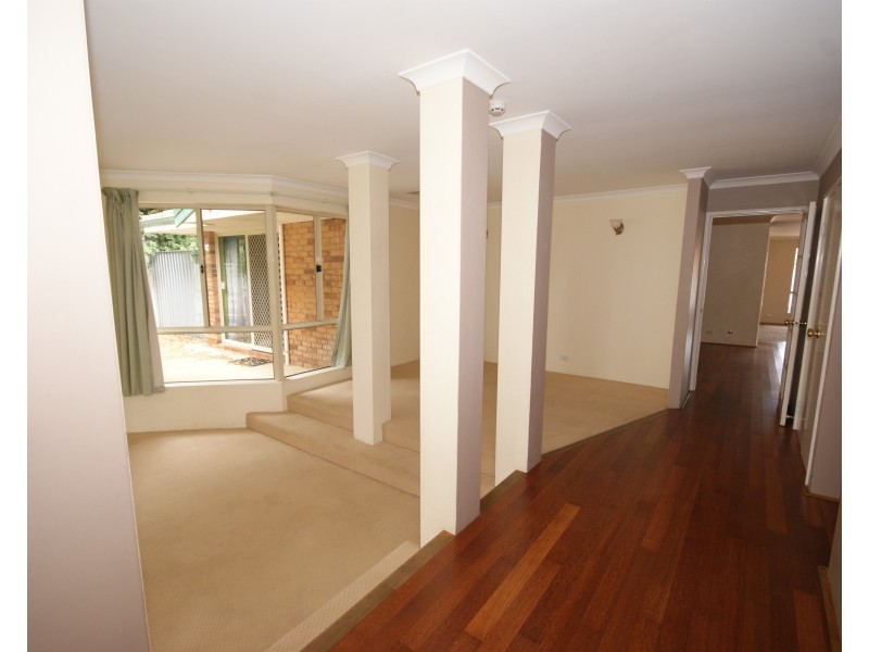 16  Whitechurch Mews, Port Kennedy WA 6172