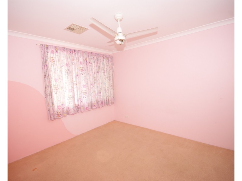 16  Whitechurch Mews, Port Kennedy WA 6172