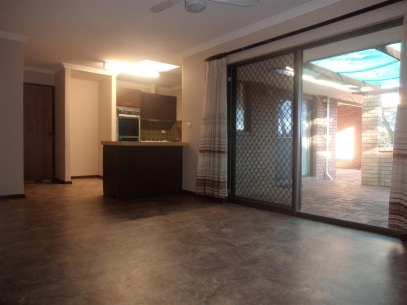 3 Allin Place, Parmelia WA 6167