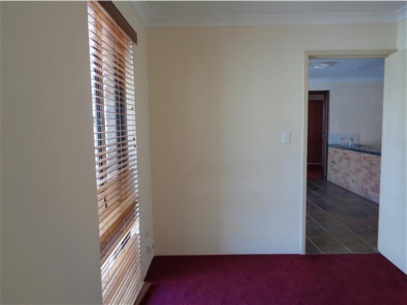 33 Warnbro Sound Avenue, Warnbro WA 6169