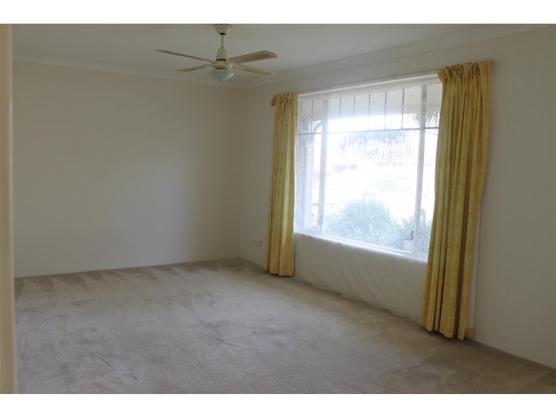 19 Cook Court, Port Kennedy WA 6172