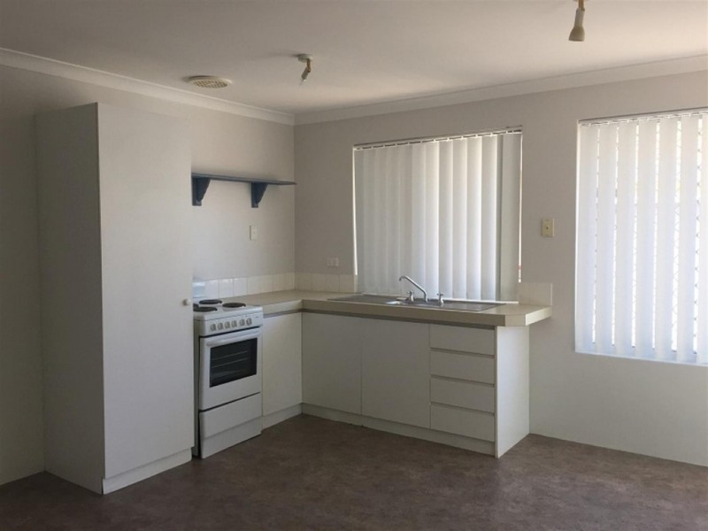 5/28 Dress Circle, Warnbro WA 6169