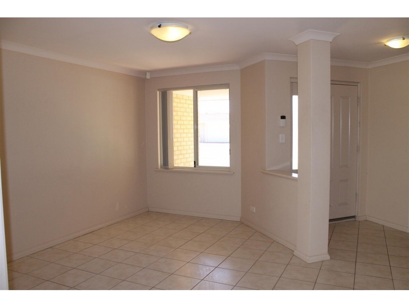 11 Laguardia Loop, Port Kennedy WA 6172