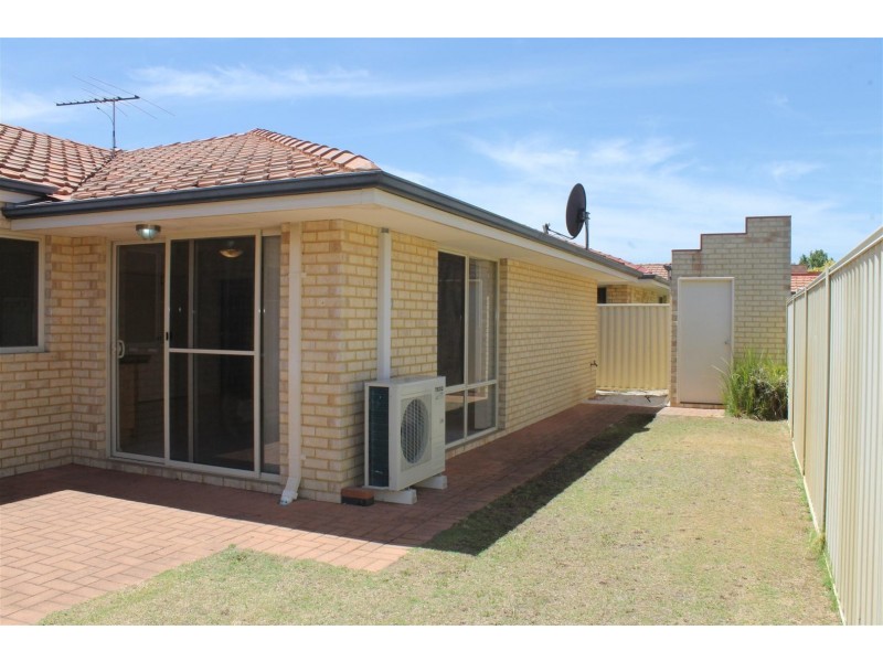 11 Laguardia Loop, Port Kennedy WA 6172