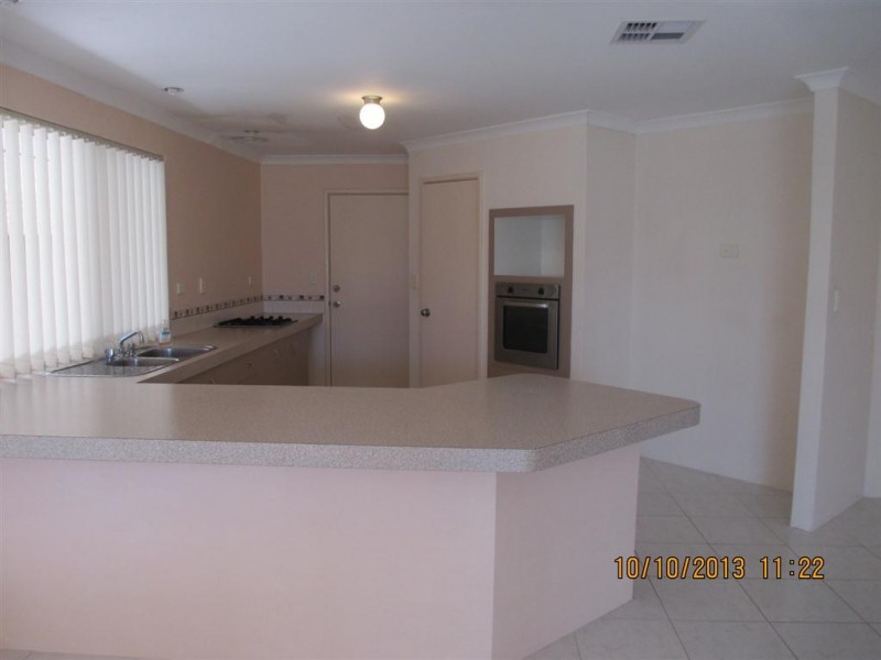 133 Bayside Boulevard, Port Kennedy WA 6172