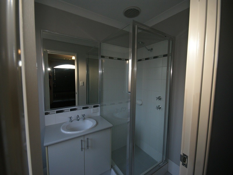 10 Chertsey Way, Wellard WA 6170