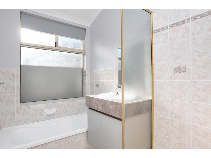 10 Excelsior Meander, Warnbro WA 6169