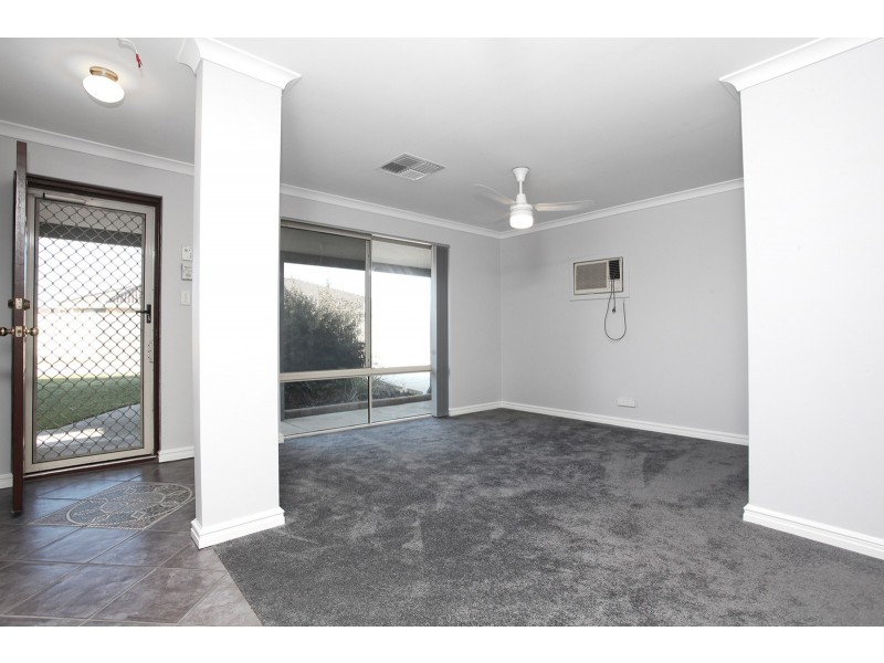 10 Excelsior Meander, Warnbro WA 6169