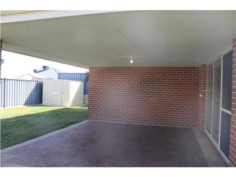 7 Corymbia Green, Baldivis WA 6171
