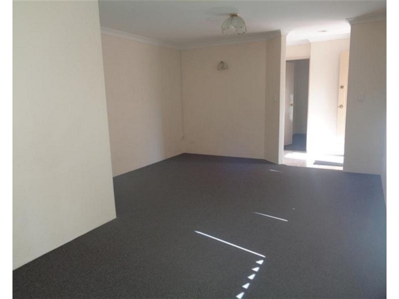 6 Link Way, Cooloongup WA 6168