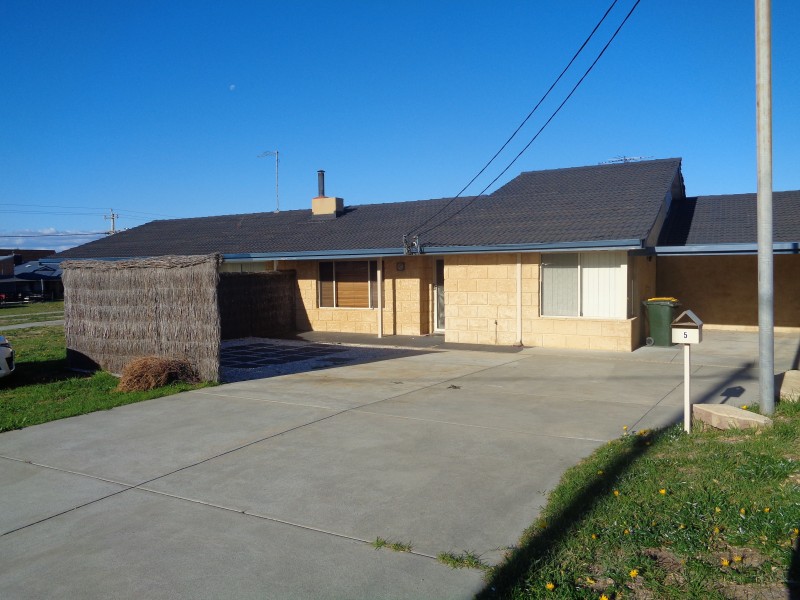 5 Short Street, Safety Bay WA 6169