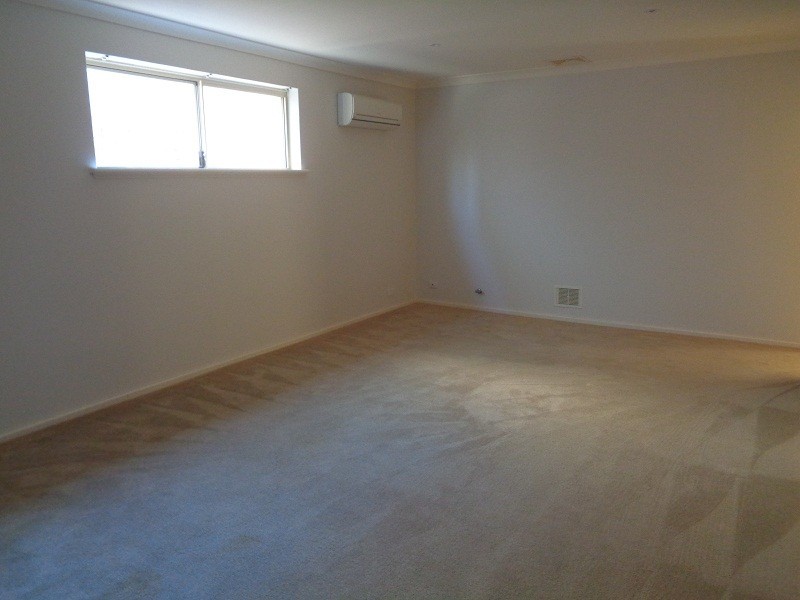 5 Short Street, Safety Bay WA 6169