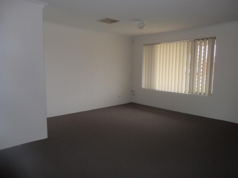 12 Althorpe Crescent, Port Kennedy WA 6172