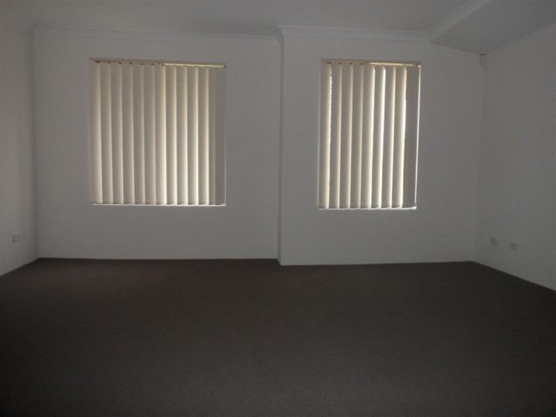 12 Althorpe Crescent, Port Kennedy WA 6172