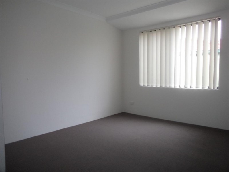 12 Althorpe Crescent, Port Kennedy WA 6172