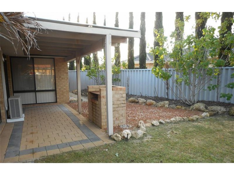 13 Galway Gardens, Warnbro WA 6169