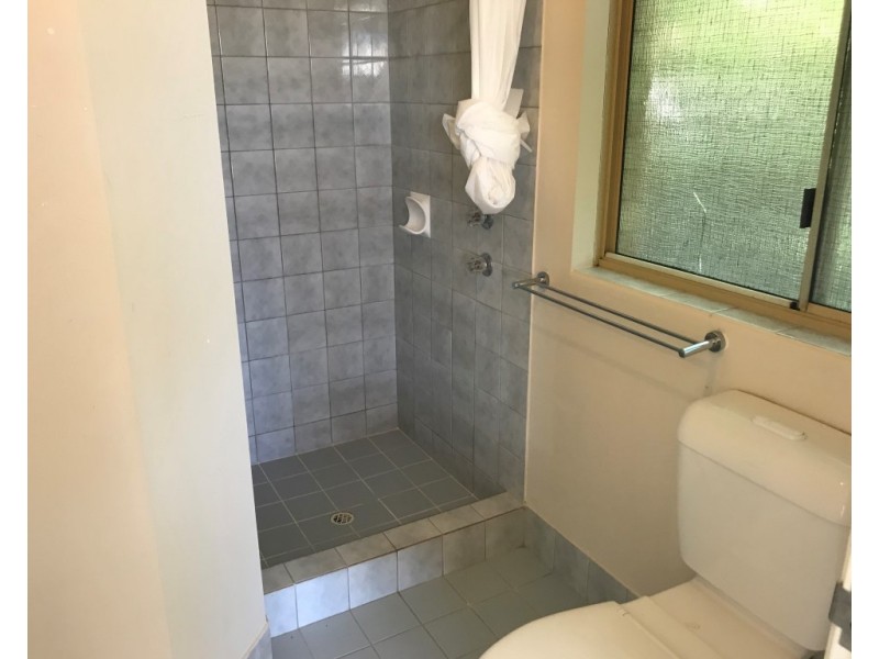 4 Baker Court, Waikiki WA 6169