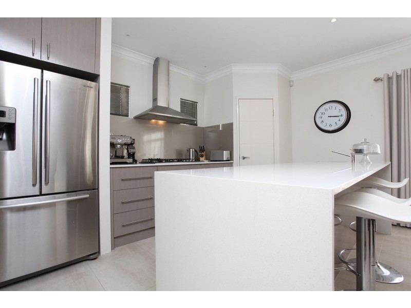 17 Wallaby Parade, Baldivis WA 6171