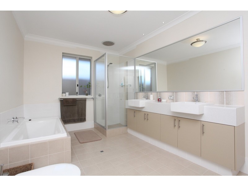 17 Wallaby Parade, Baldivis WA 6171