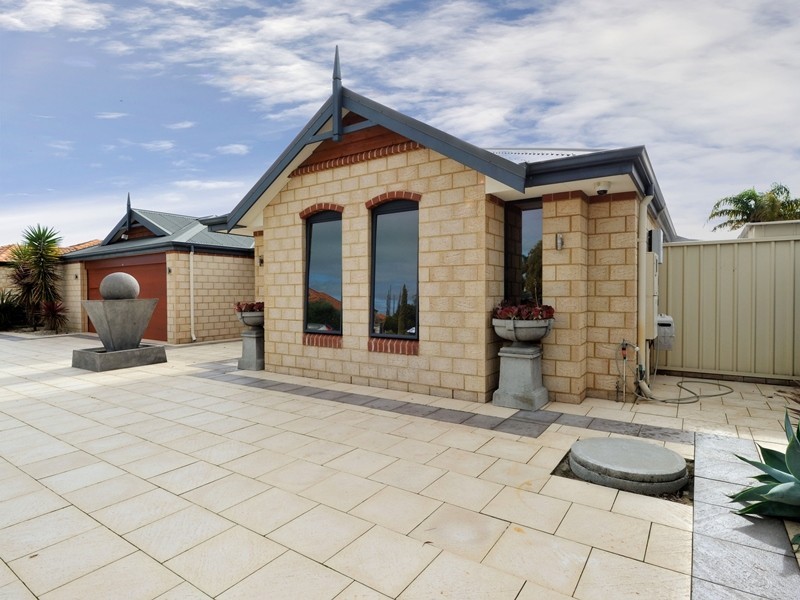 22 Baltimore Gardens, Port Kennedy WA 6172
