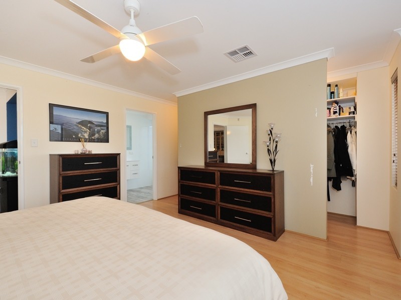 22 Baltimore Gardens, Port Kennedy WA 6172